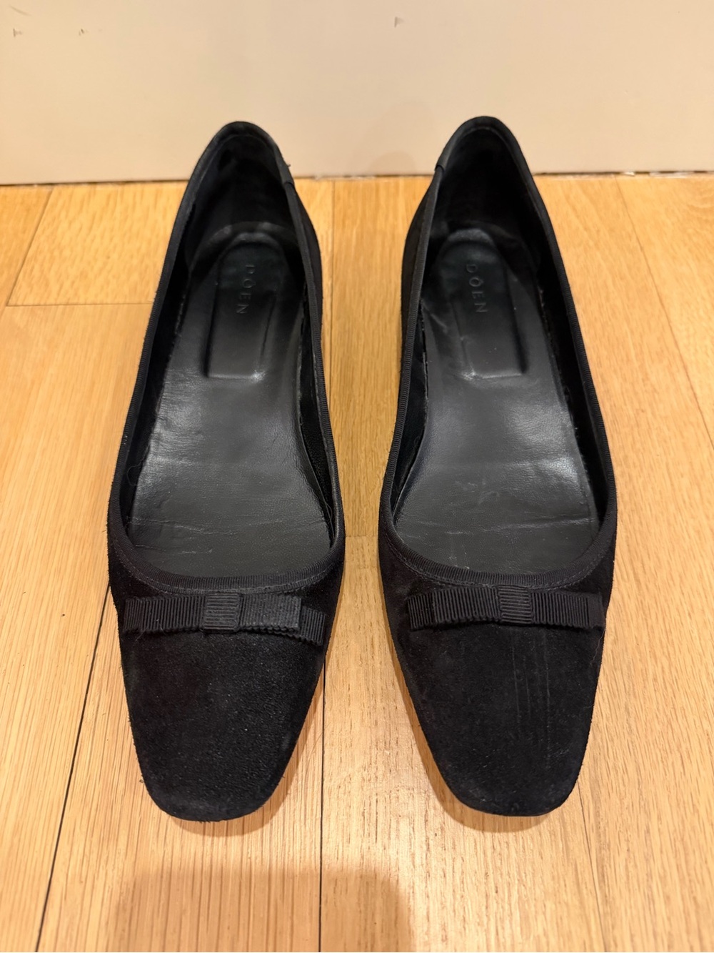 DÔEN Odette Ballerinas - Black Suede